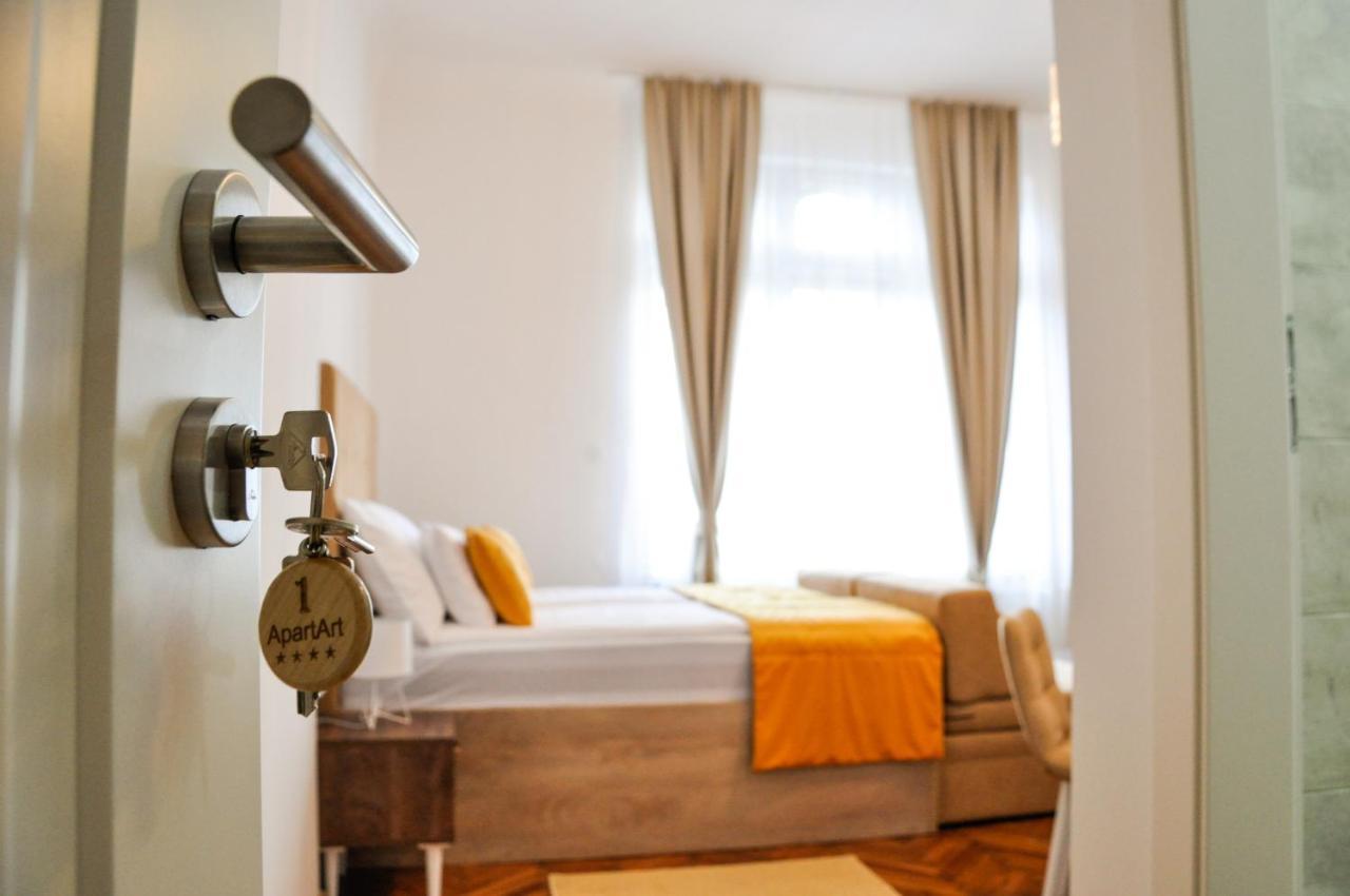 Maroon Free Parking Apartamento Saraievo Exterior foto